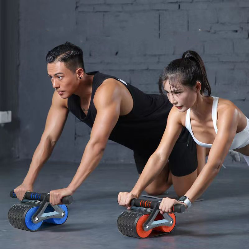 Automatic rebound ab roller with dual wheel stability and ergonomic handles for core strength training model shot