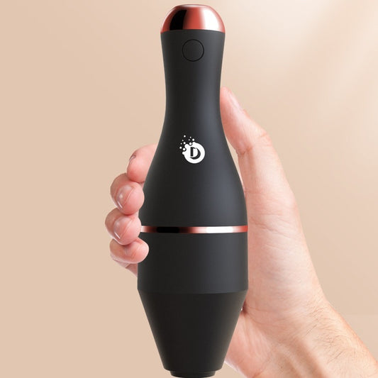 Electric makeup brush cleaner designed to quickly clean and dry makeup brushes using a compact, rechargeable design modern shot