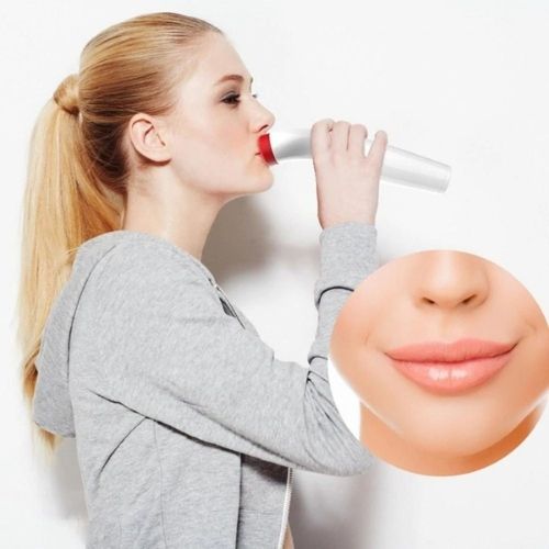 Lip plumping device with adjustable suction settings for fuller looking lips and non invasive beauty care model shot