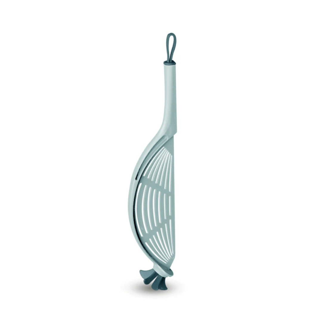 Multifunctional kitchen strainer in light blue color for draining pasta rice and vegetables compact and easy to use (Color: Light Blue)