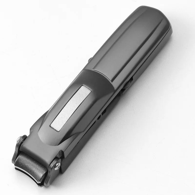 Nail clipper with catcher in black color built in compartment for clean nail trimming (Color: Black)