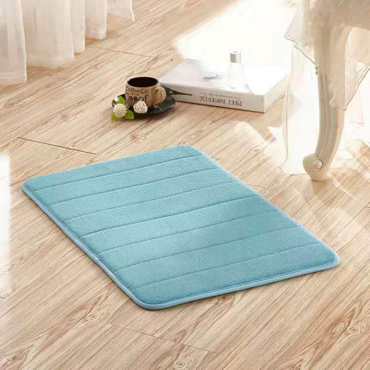Non slip absorbent bath mat in light blue color with memory foam cushioning and soft coral velvet surface (Color: Light Blue)