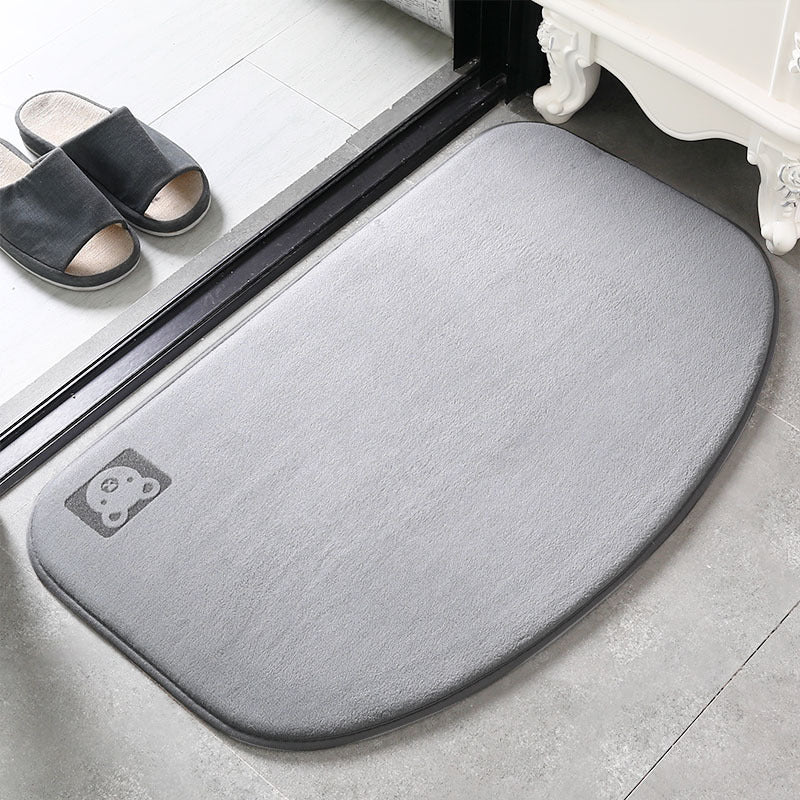 Semi-circular half-moon absorbent bathroom floor mat in gray color with bear design (Color: Gray) (Style: Bear)