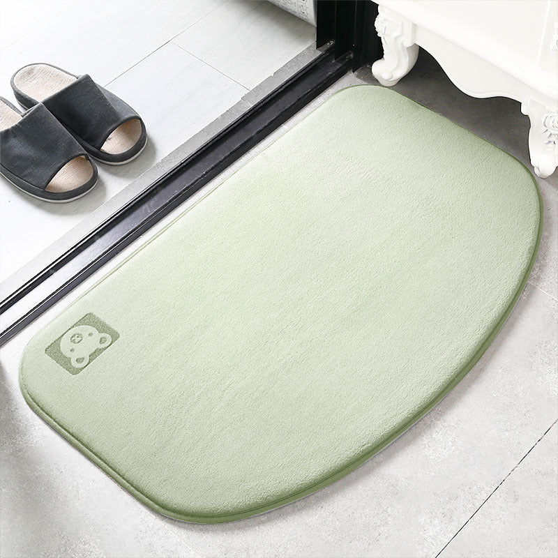 Semi-circular half-moon absorbent bathroom floor mat in green color with bear design (Color: Green) (Style: Bear)