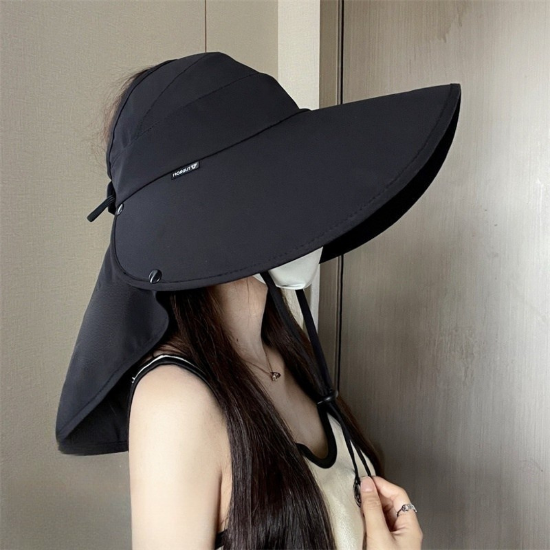 Women’s wide brim sun hat in black color with full face coverage and UV protection for outdoor summer wear (Color: Black)
